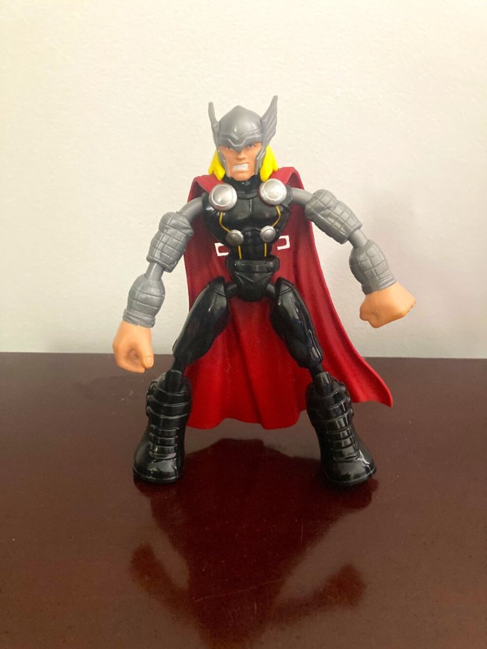 Marvel Thor Action Figure 2020 Hasbro Titan Hero Black Suit Red Cape 6in Toy
